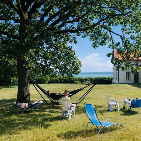 10-minute Walk To Balaton - Exclusive Castle בלטונאקאלי