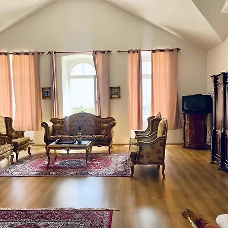 Villa 10-minute Walk To Balaton - Exclusive Castle *