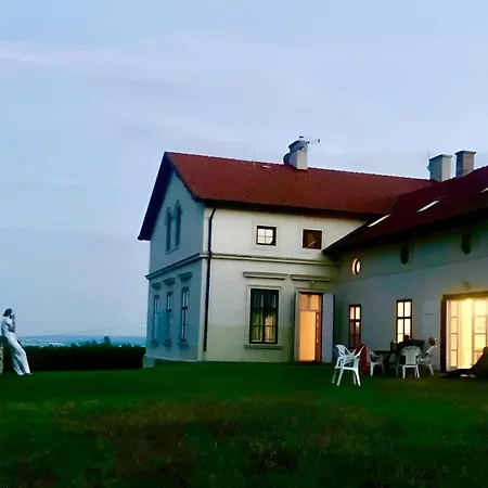10-minute Walk To Balaton - Exclusive Castle וילה