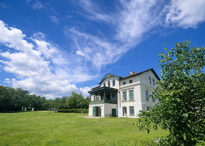 10-minute Walk To Balaton - Exclusive Castle Villa *