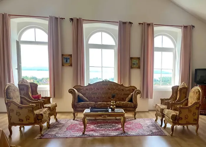 Villa 10-minute Walk To Balaton - Exclusive Castle Balatonakali